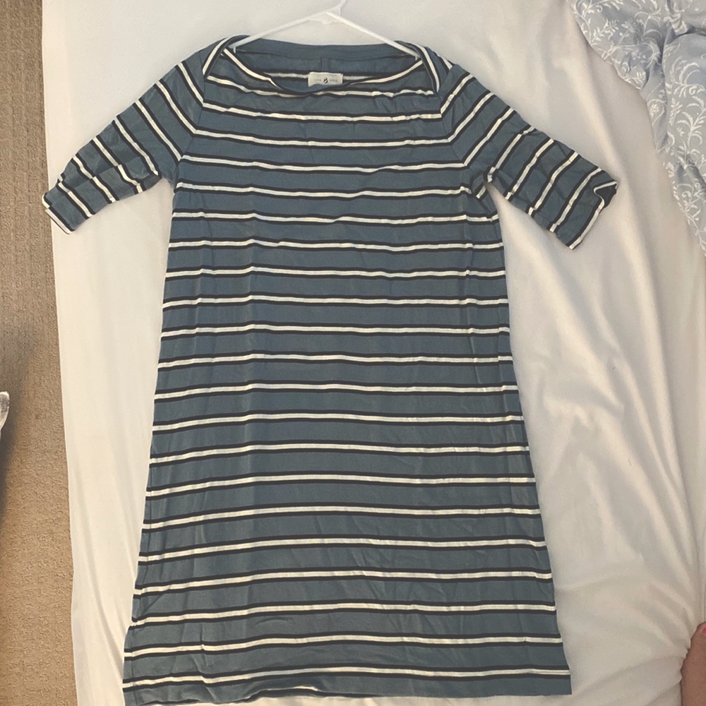 Lou and Gray 3/4 dress